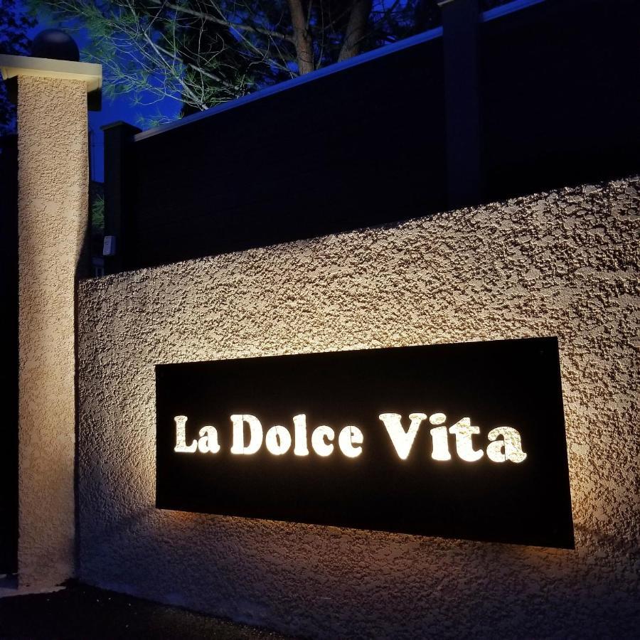 La Dolce Vita - Chambre Cristoforo Colombo Montpeyroux  Екстер'єр фото